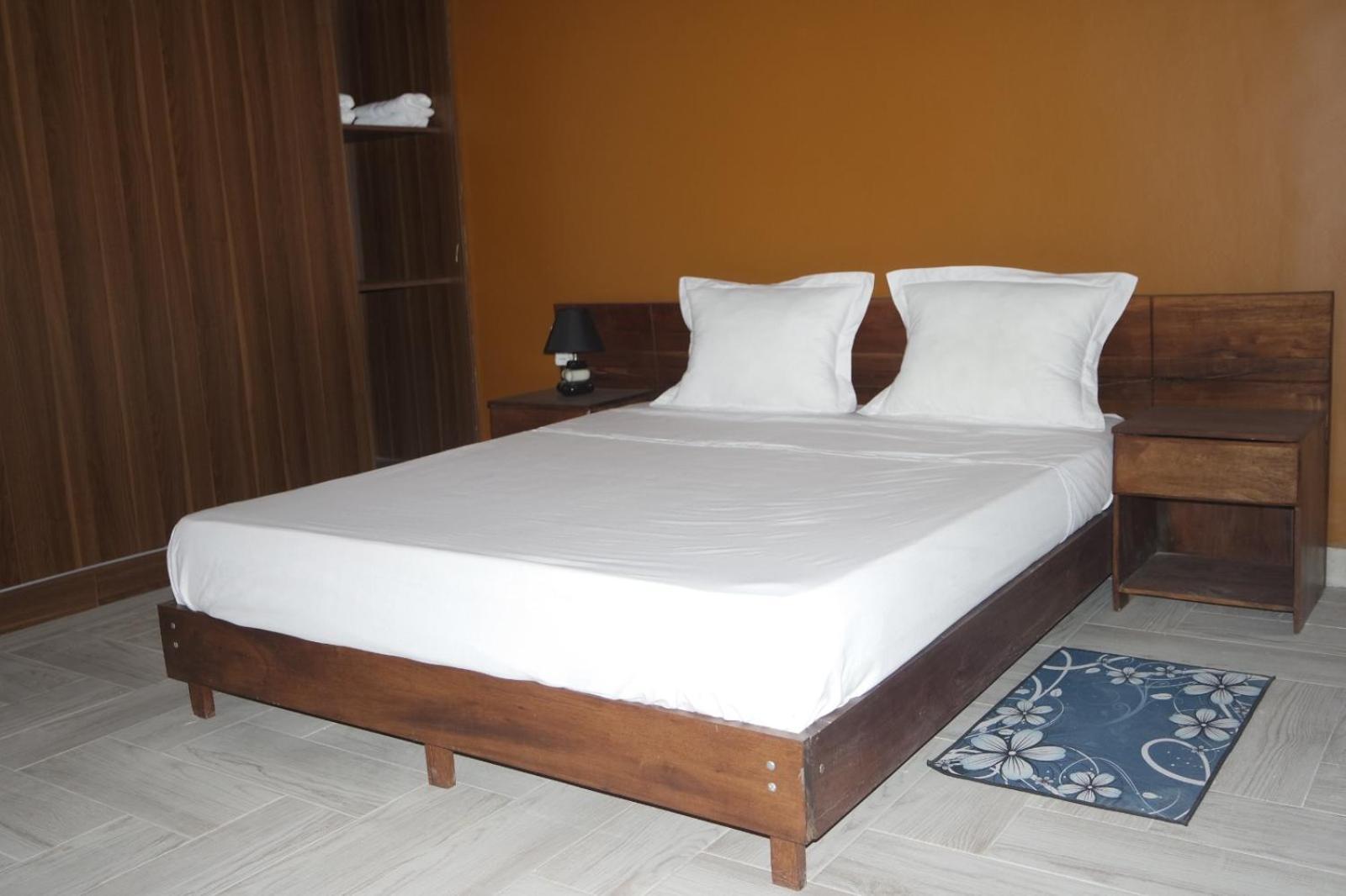 Guest House Nohfy Ανταναναρίβο Εξωτερικό φωτογραφία