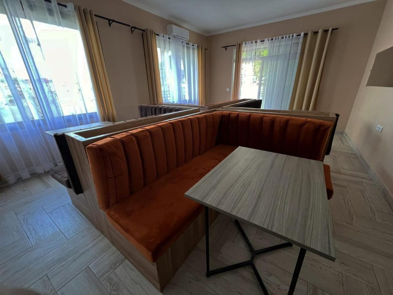 Guest House Nohfy Ανταναναρίβο Εξωτερικό φωτογραφία